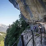 Hallstatt Self Check In