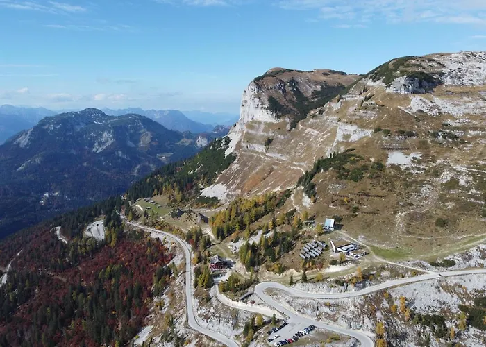 Hallstatt Self Check In 住宿加早餐酒店 上特劳恩