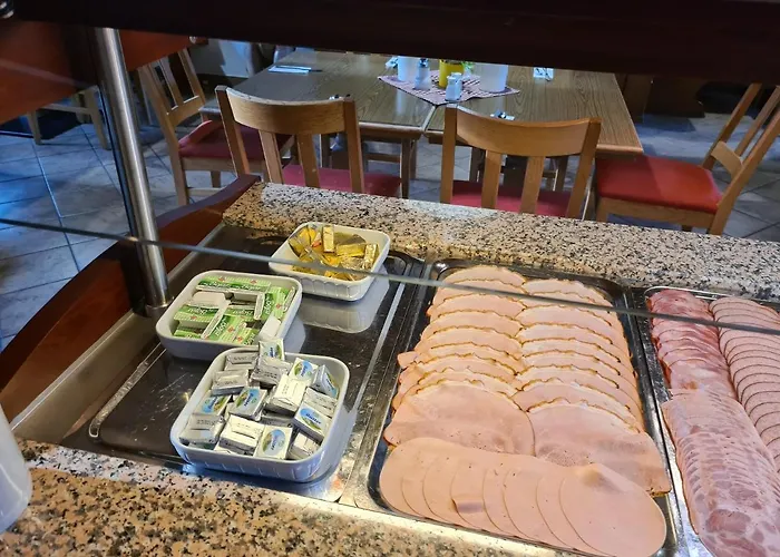 Hallstatt Self Check In Obertraun