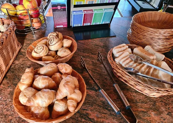 Hallstatt Self Check In Obertraun